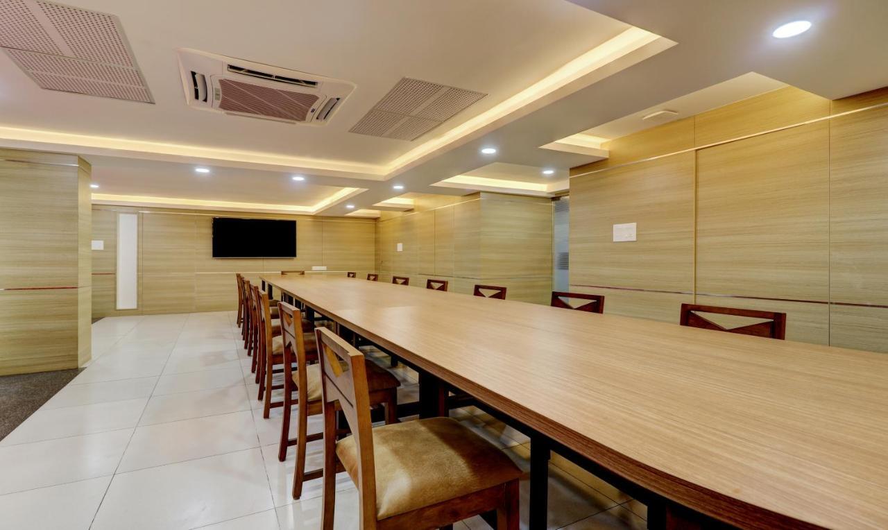 Hotel Treebo Park Thiruvananthapuram Exterior foto